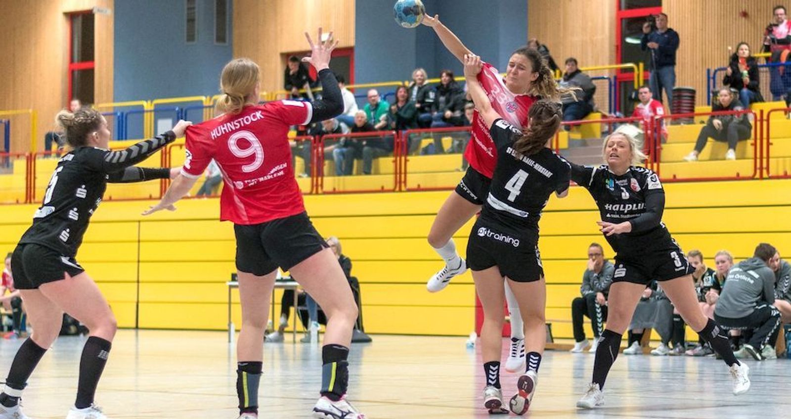 Hochklassige Verfolgerduelle in Thüringen und Düsseldorf