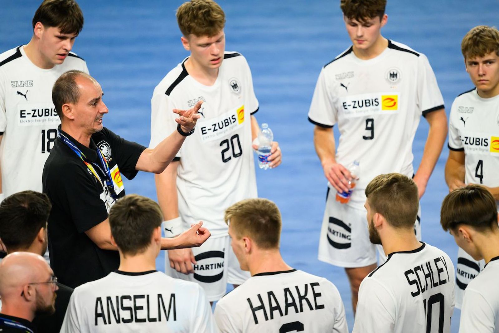 U19 schlägt Portugal und wird Fünfter