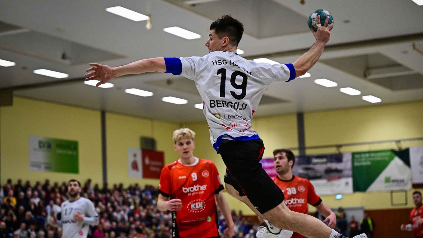 Kellerduell bei den Panthern, Derbys in Hanau und Haßloch