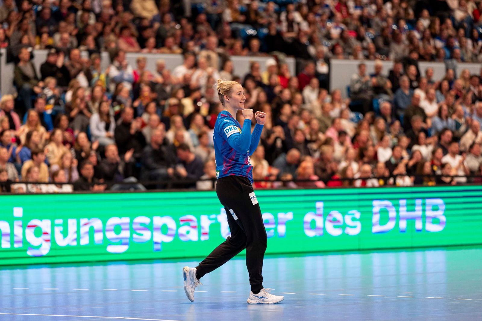 37 Filter-Paraden, 13 Leuchter-Treffer