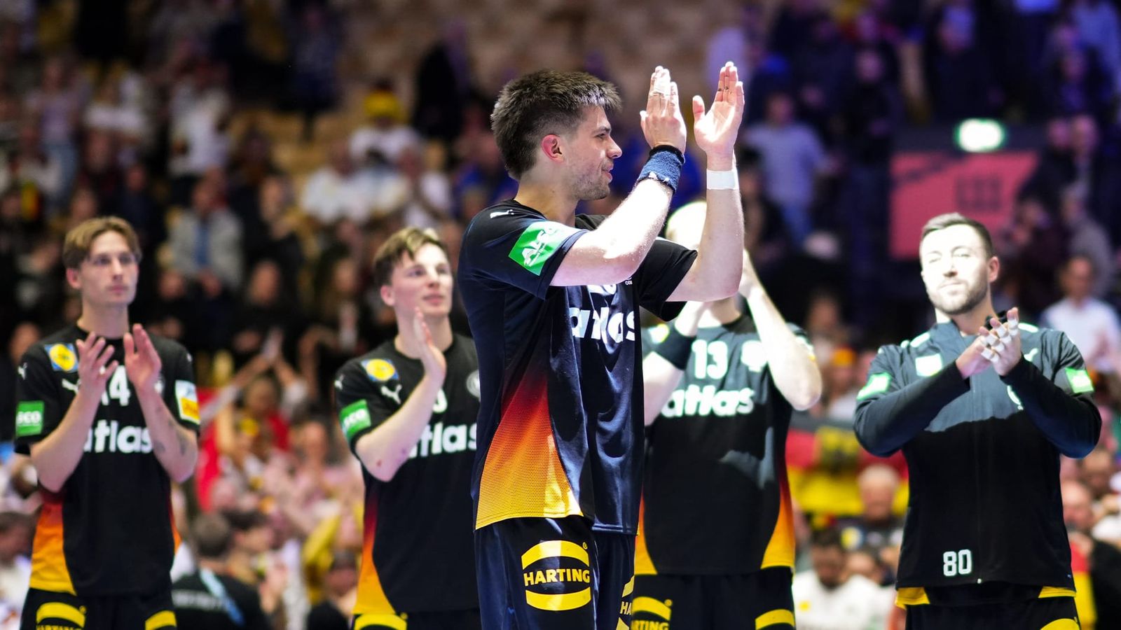 Tormaschine ohne Star-Allüren: Uscins wieder X-Faktor