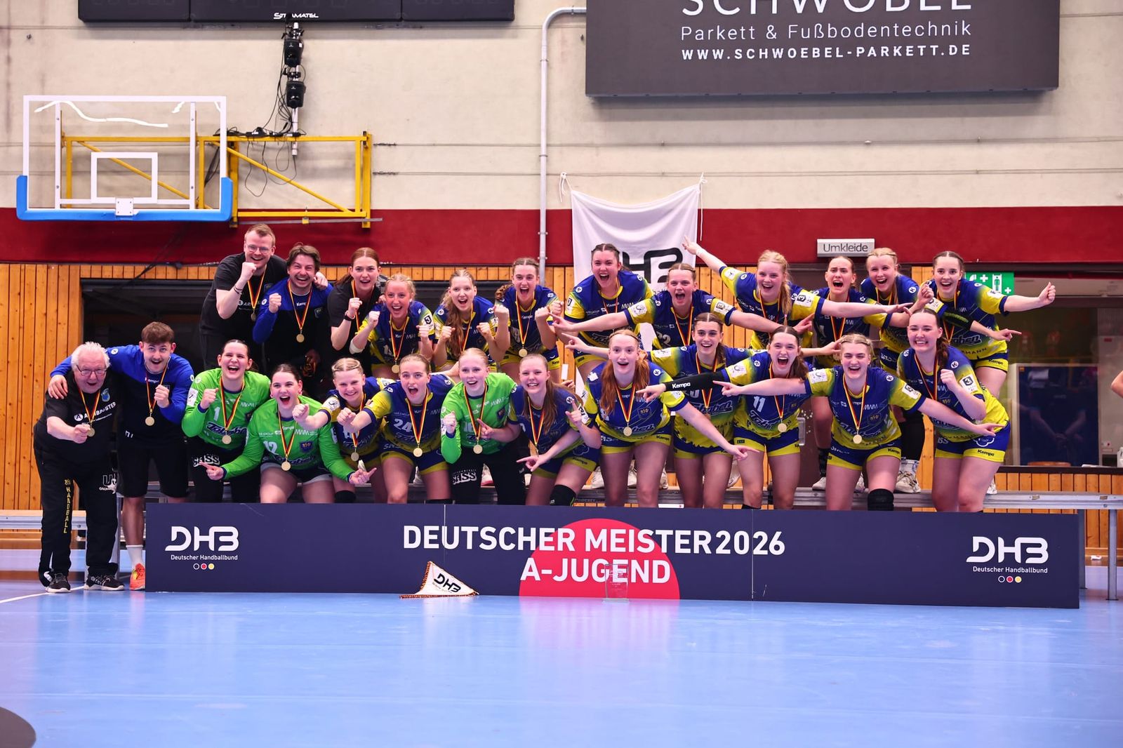 Buxtehuder SV schwimmt auf der Welle zum Meistertitel
