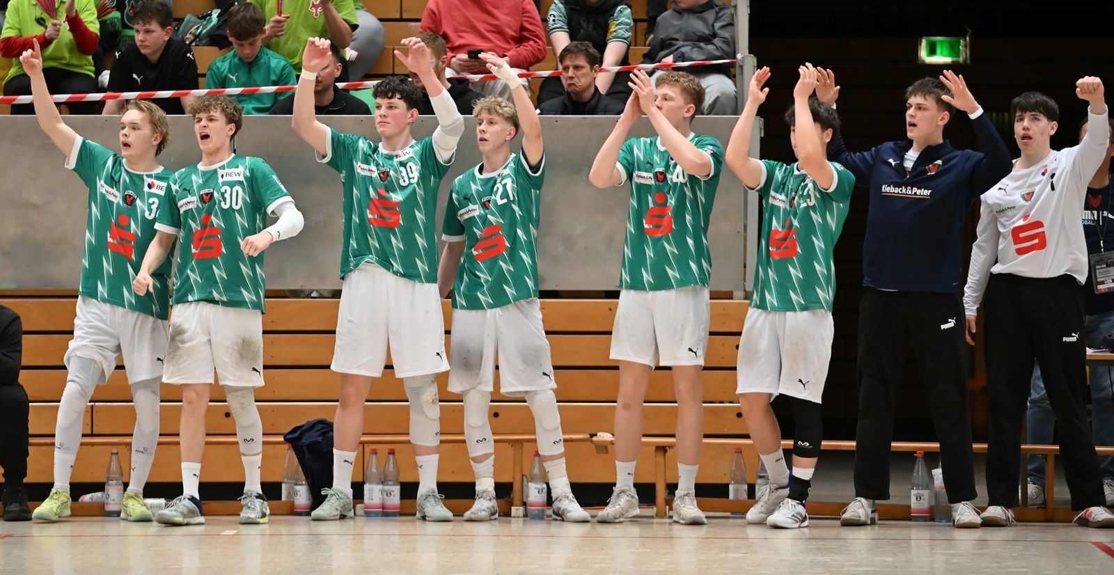Berlin und Kiel stehen im Finale