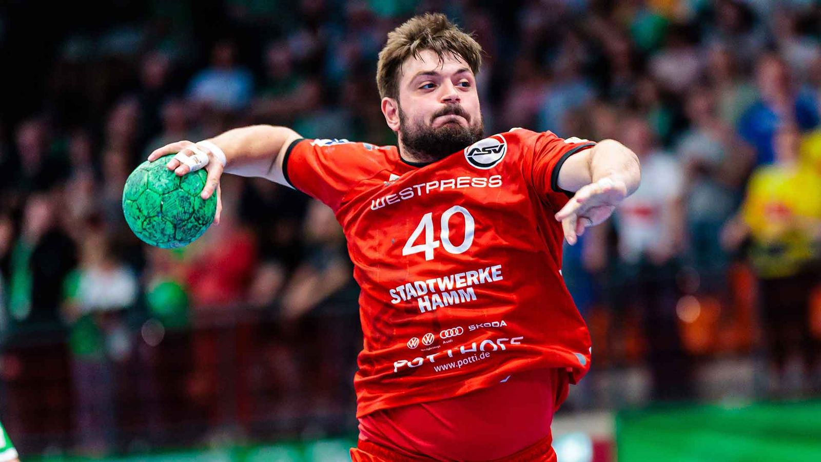 #Splitter 3. Liga: Internationale Verstärkung, Verjüngung und Finalisierung