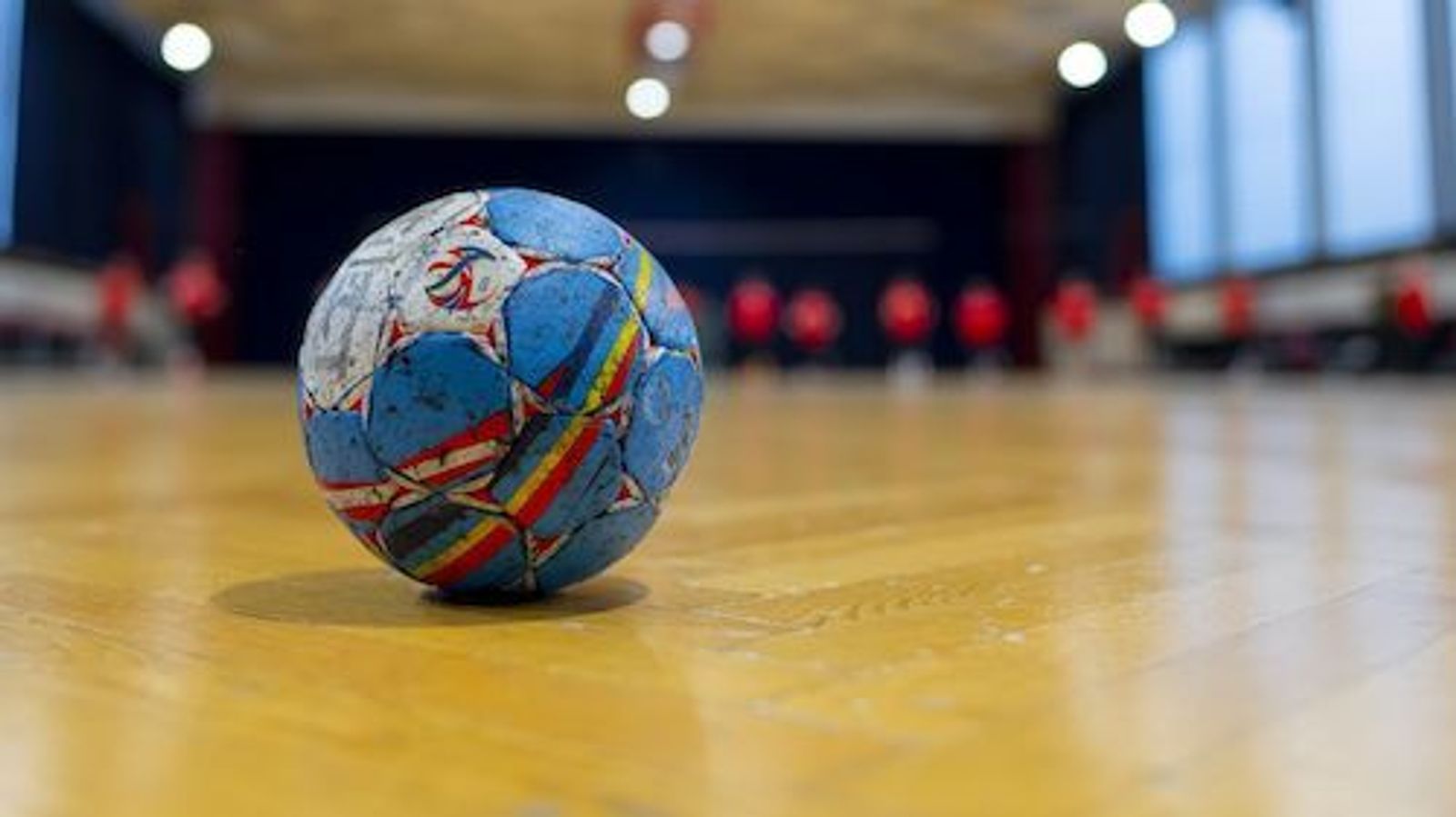 Nachwuchs, Spielbetrieb und Schiedsrichter