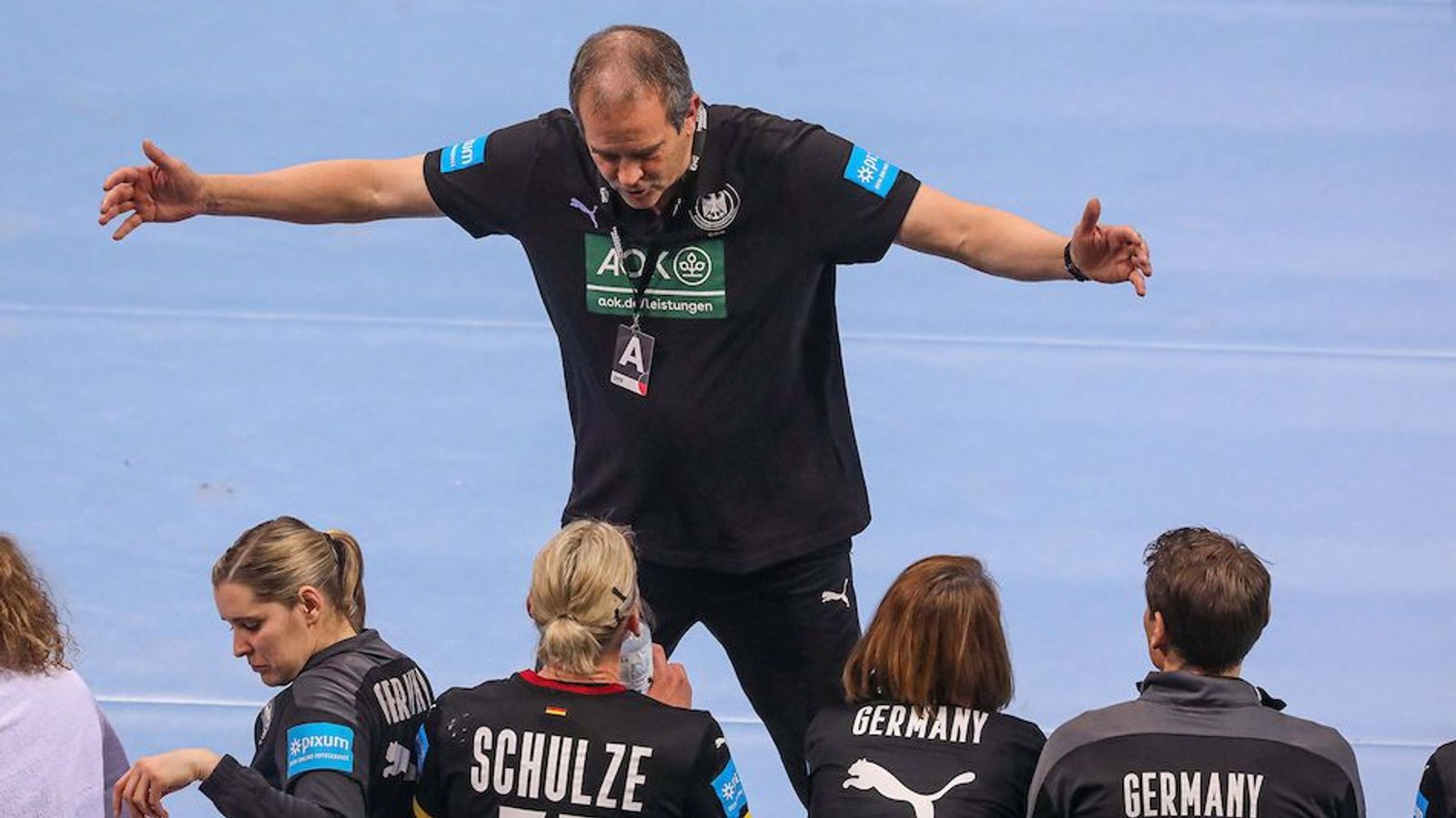 Frauen verlieren knapp gegen WM-Gastgeber Spanien