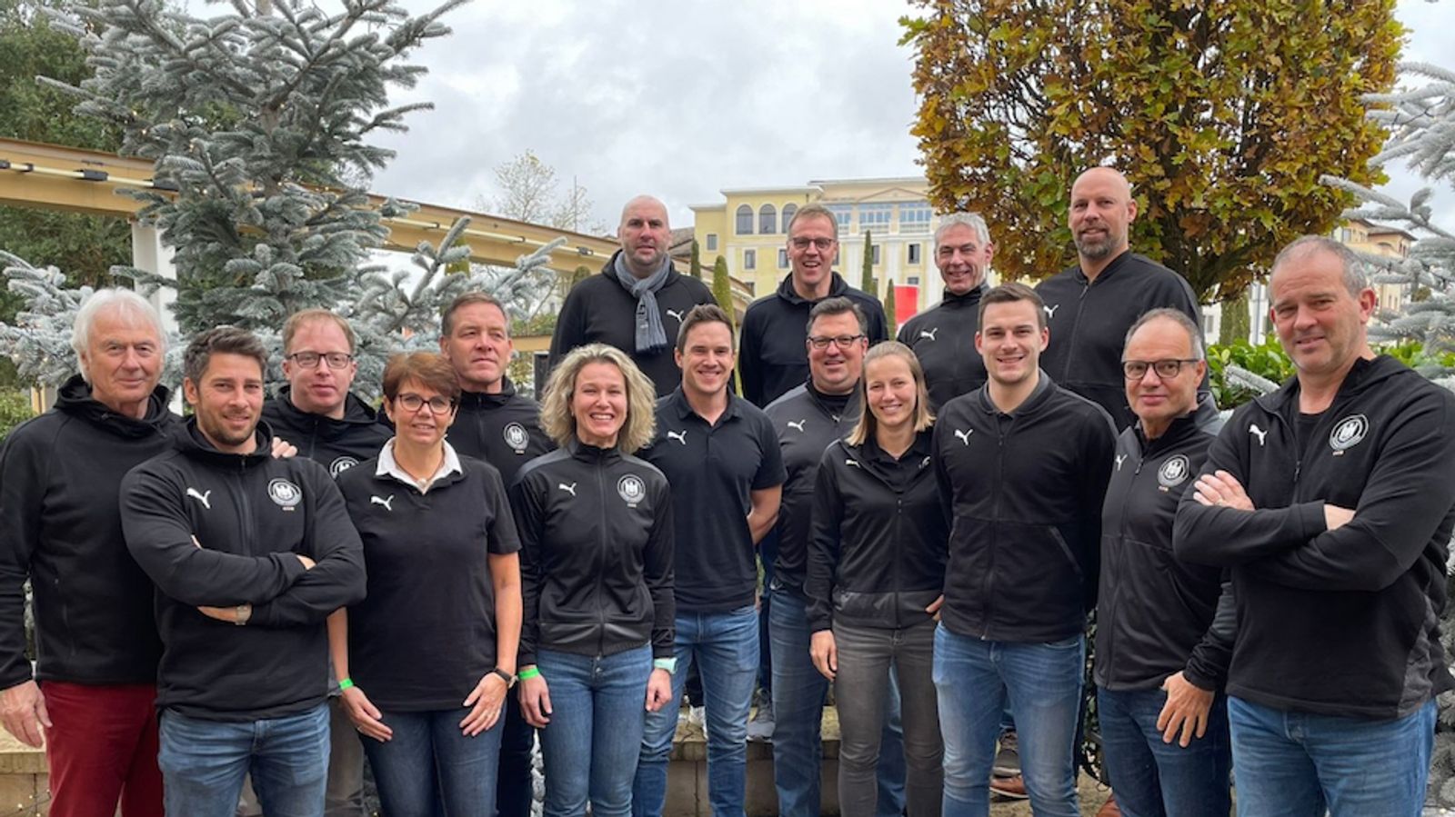 Blick nach vorne und über den Tellerrand