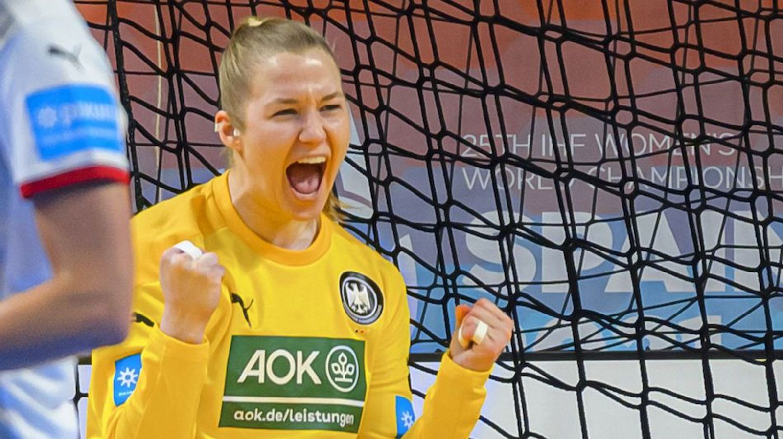 Frauen bestehen ersten WM-Härtetest gegen Ungarn