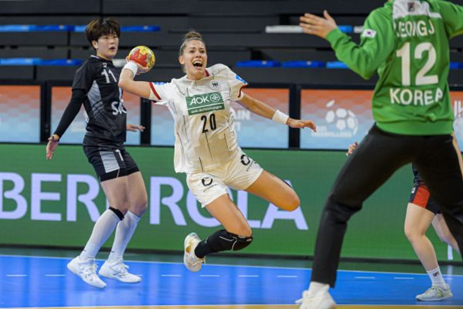 "Reifeprüfung" bestanden: DHB-Frauen stürmen ins WM-Viertelfinale