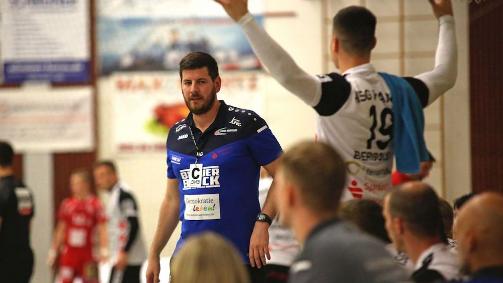 Drei Derbys und viele Spiele der krassen Kontraste