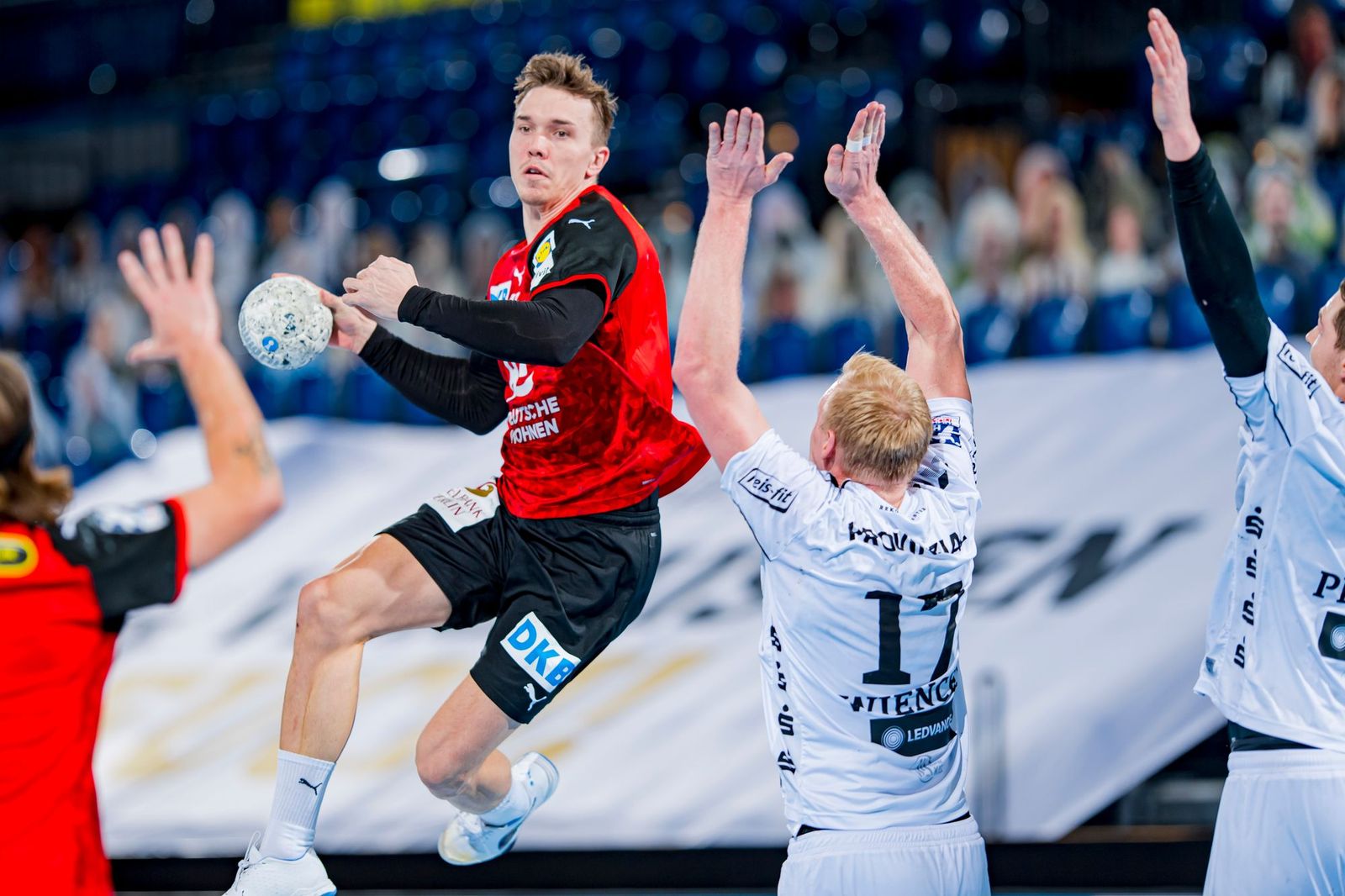 Füchse verlängern langfristig mit Weltmeister Andersson