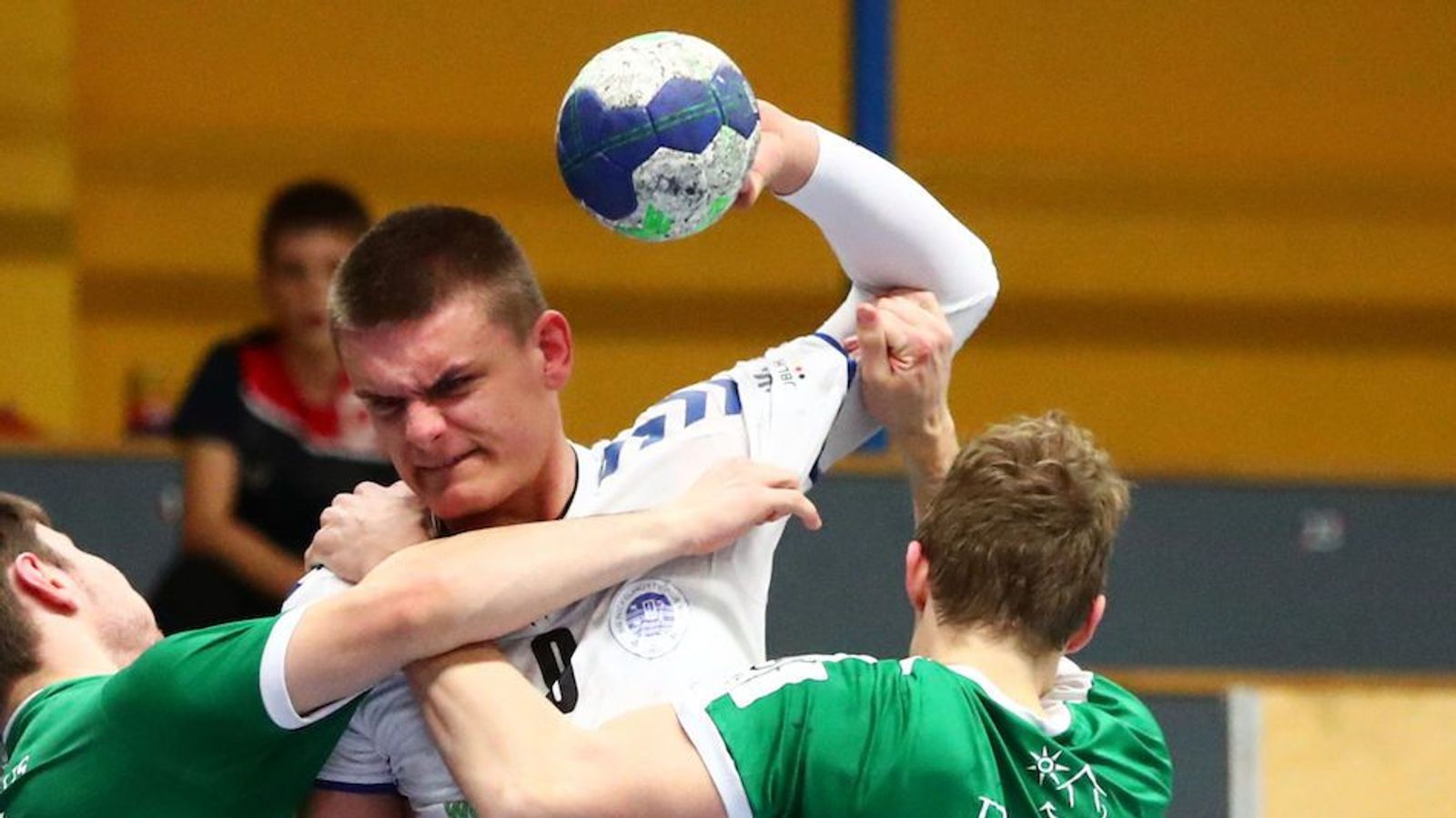 Nieder-Olm geht quasi ohne Vorbereitung aufs Feld