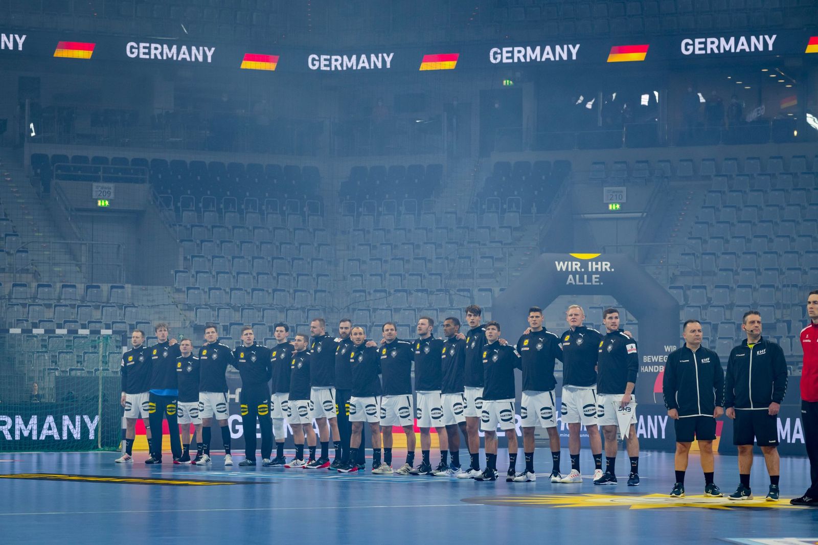 "Jetzt wirds ernst": Handballer träumen von neuem Wintermärchen