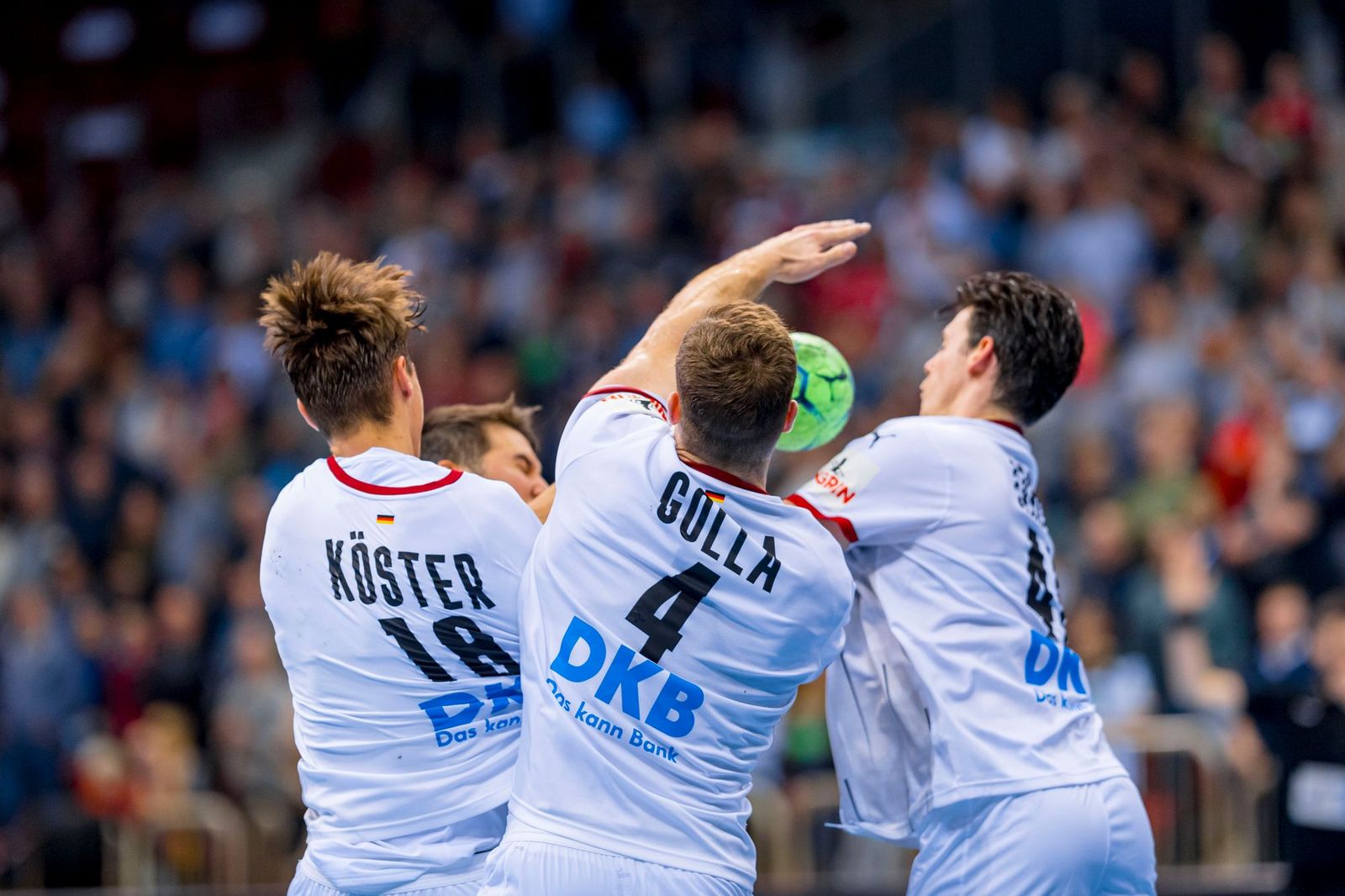 Zwischen EM-Lust und Coronasorgen: Handballer proben den Ernstfall