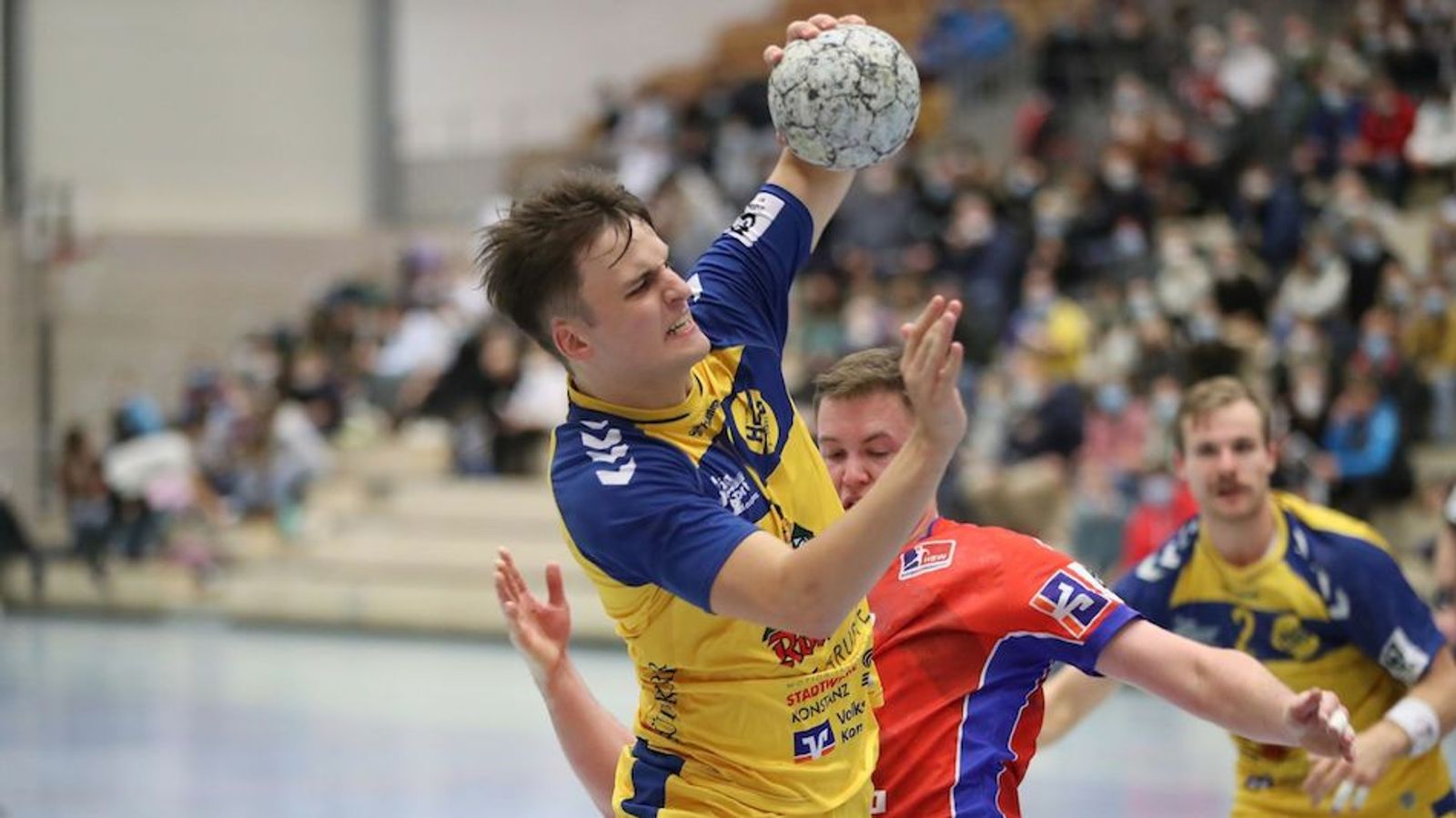 Kantersieg für Konstanz und knappe Kisten in Gruppe 1