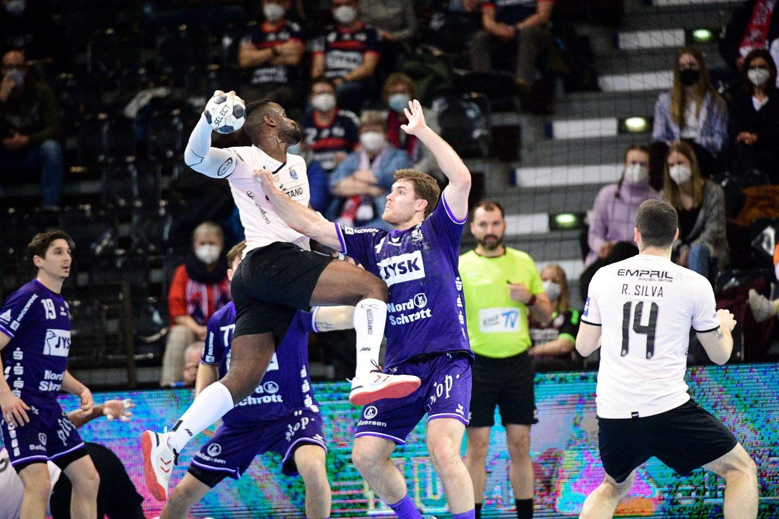 Flensburg muss ums Weiterkommen zittern