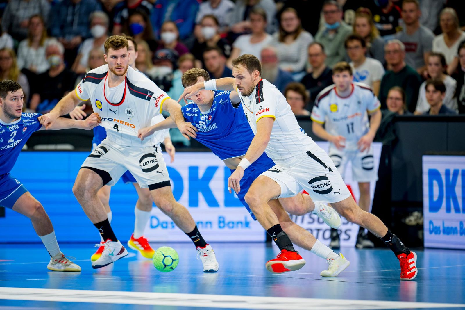 "Darauf können wir aufbauen": DHB-Team hat WM-Ticket vor Augen