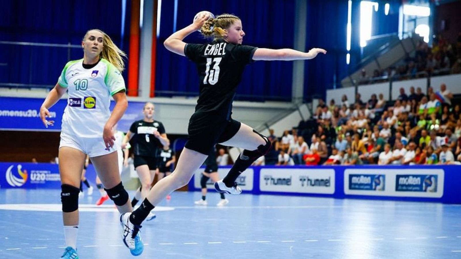 Fuhr-Team geht ungeschlagen in die Hauptrunde