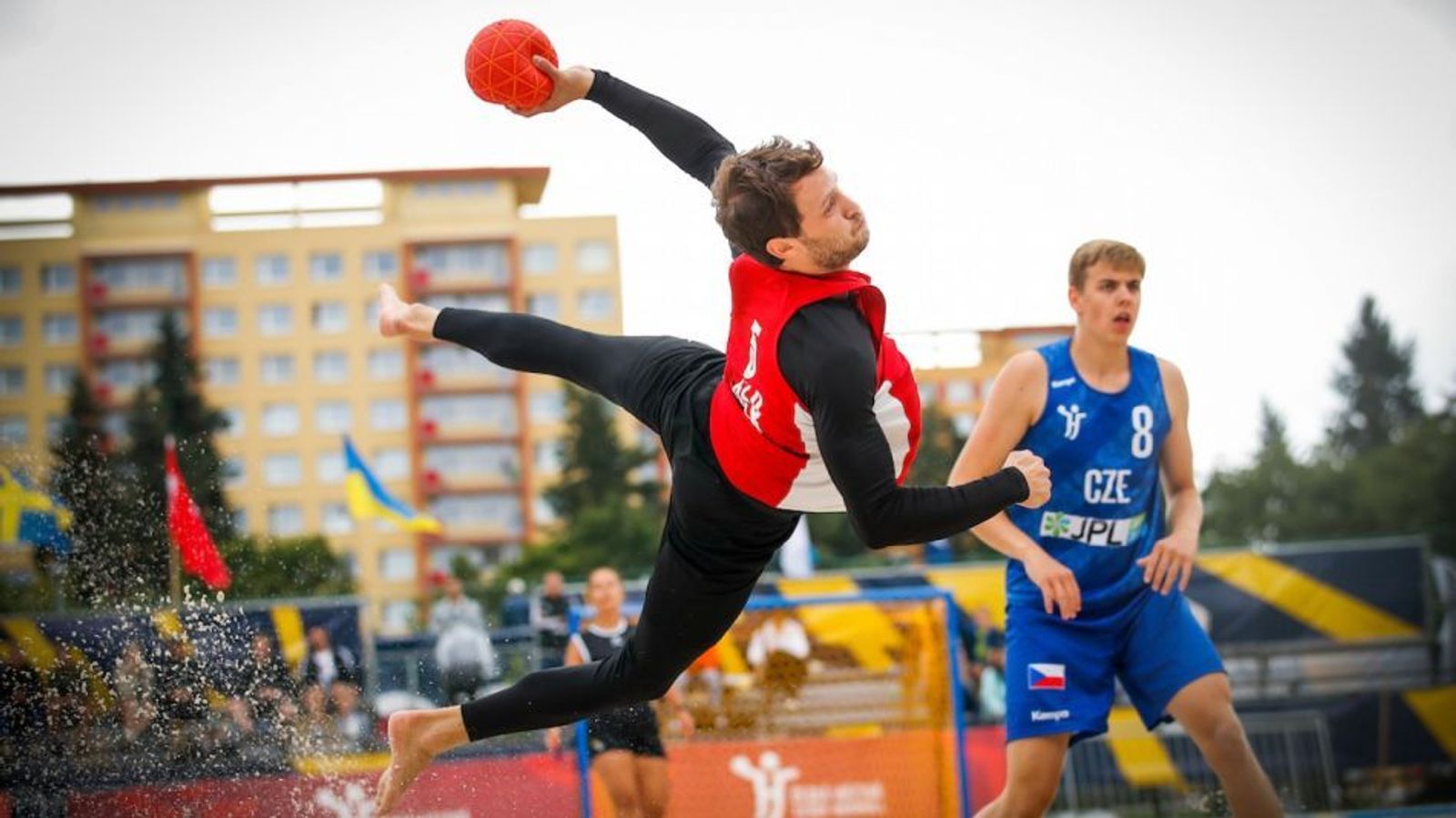 Männer buchen mit Siegen gegen Rumänien und Türkei das EM-Ticket