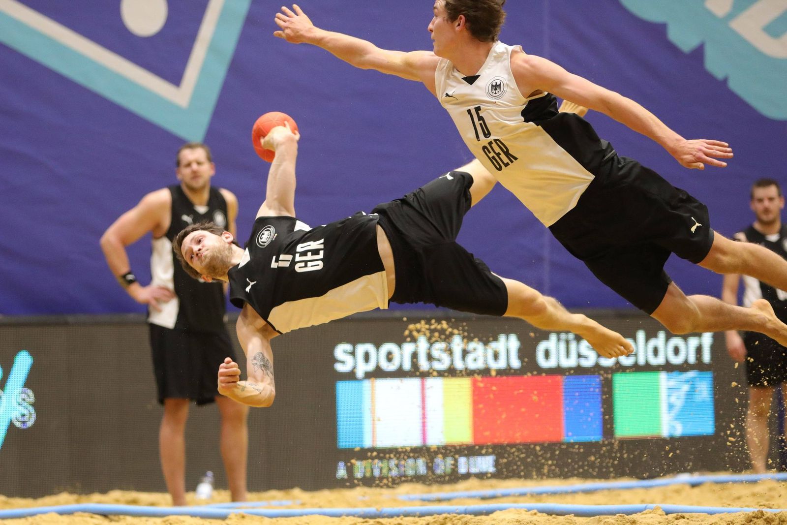 Spektakel auf Sand – Das ist Beachhandball