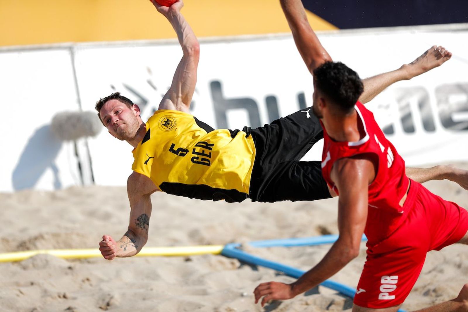 Die Deutsche Beachhandball-Meisterschaft 2021in Düsseldorf! (Tag 2) | !commands