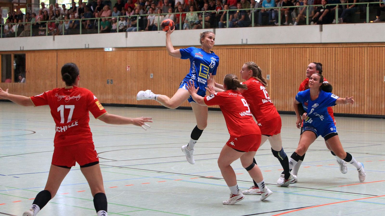 Siebenmeter in letzter Sekunde lassen Rostock und Rodgau Nieder-Roden jubeln