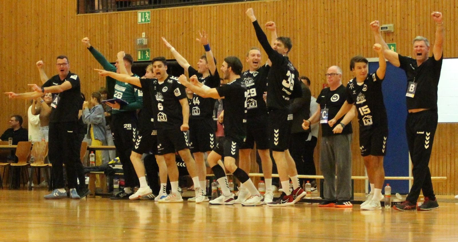 HSG Ostsee gewinnt gegen OHV Aurich mit 33:30 (14:14) im zweiten Heimspiel der Saison