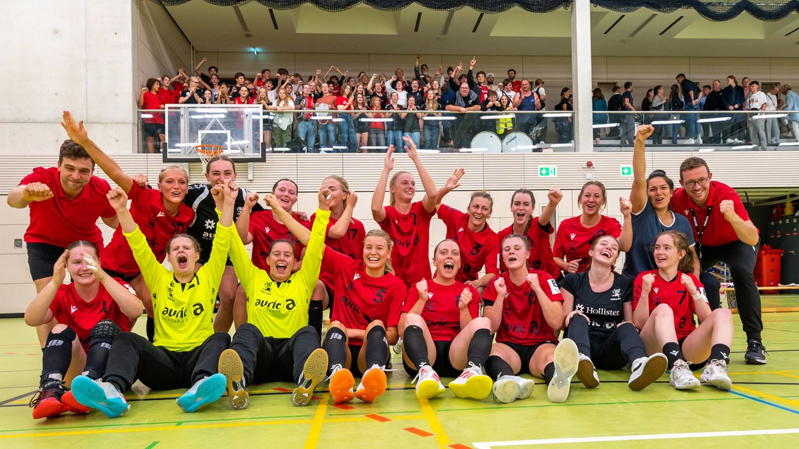 Heimstarke Mannschaften entscheiden Derbys