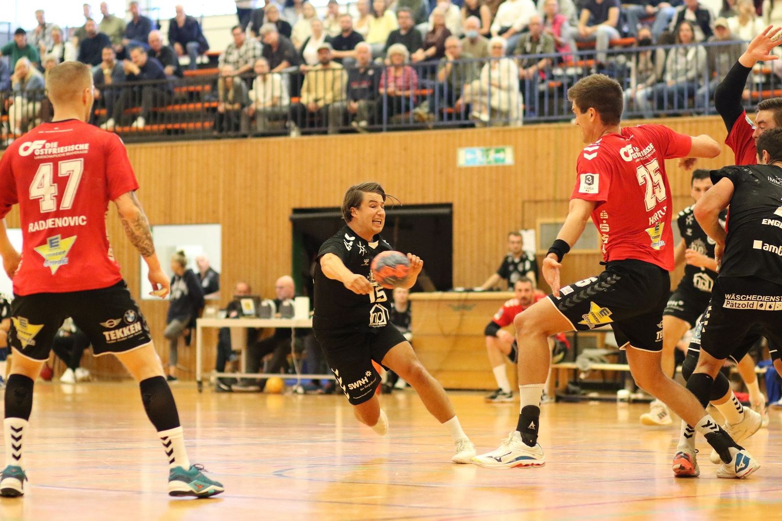 HSG Ostsee gewinnt deutlich mit 34:21 (16:7) beim DHK Flensborg und bleibt damit weiter ungeschlagen