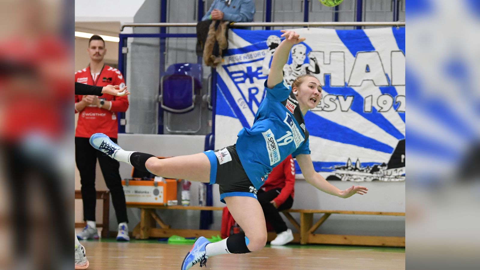 Bunkerladies gastieren bei Aufstiegsfavoriten Solingen-Gräfrath