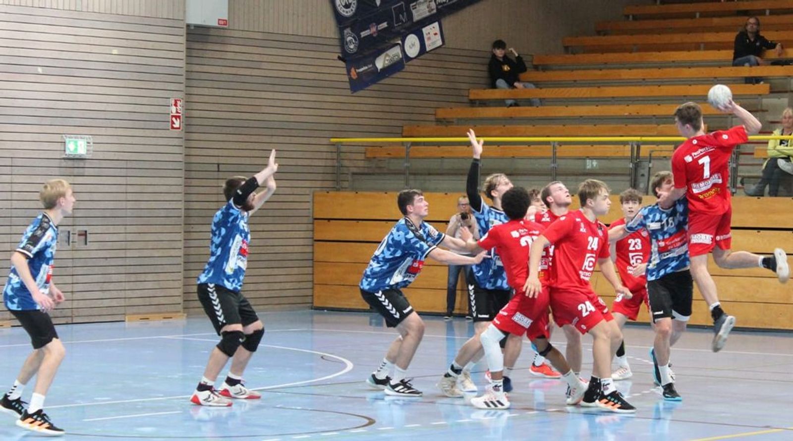 U19 mit dem Glück der Tüchtigen – MTV behält Punkt in Lübeck