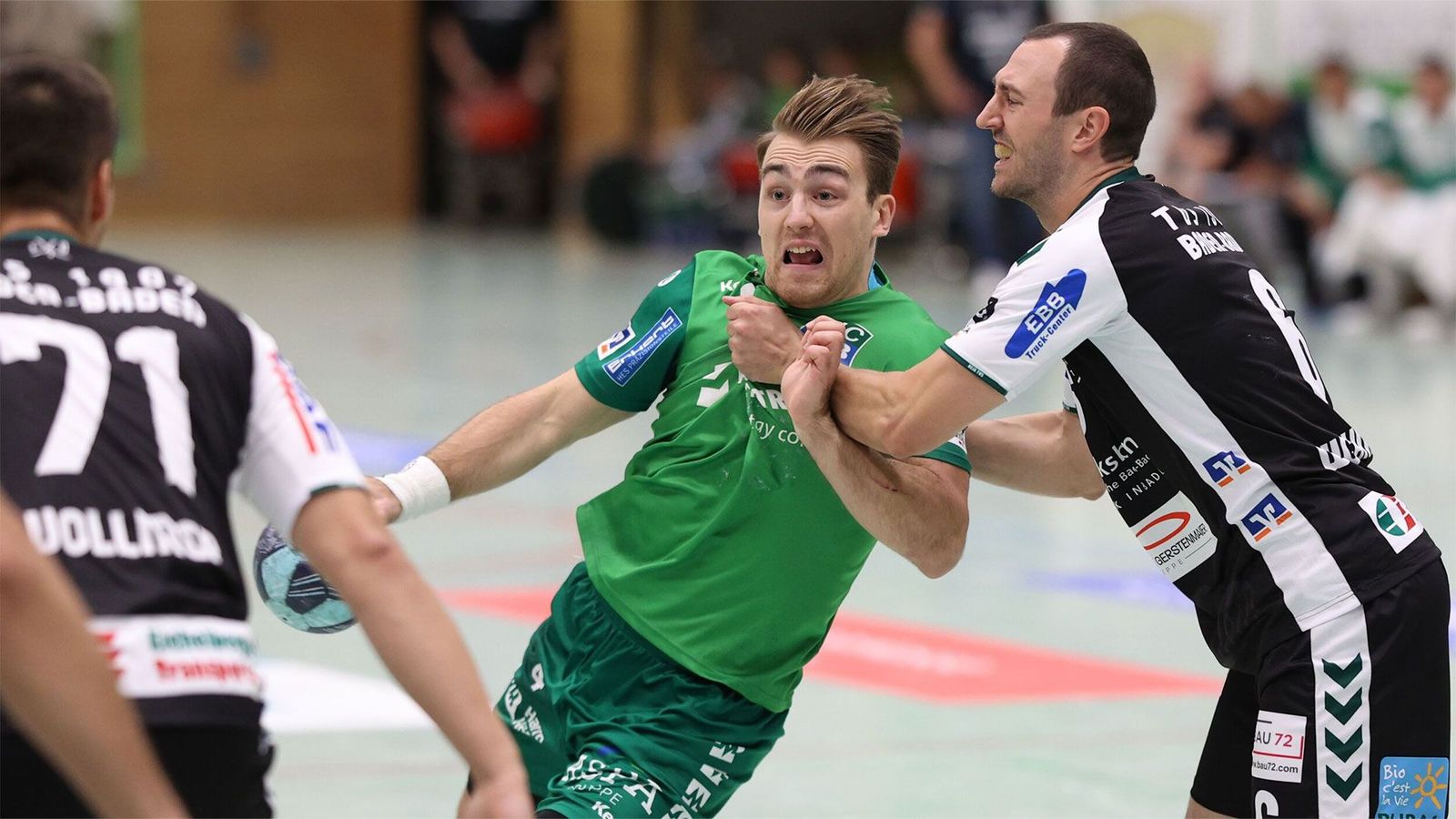 Topspiele überall: Spitzen-Quintett will die direkten Verfolger distanzieren