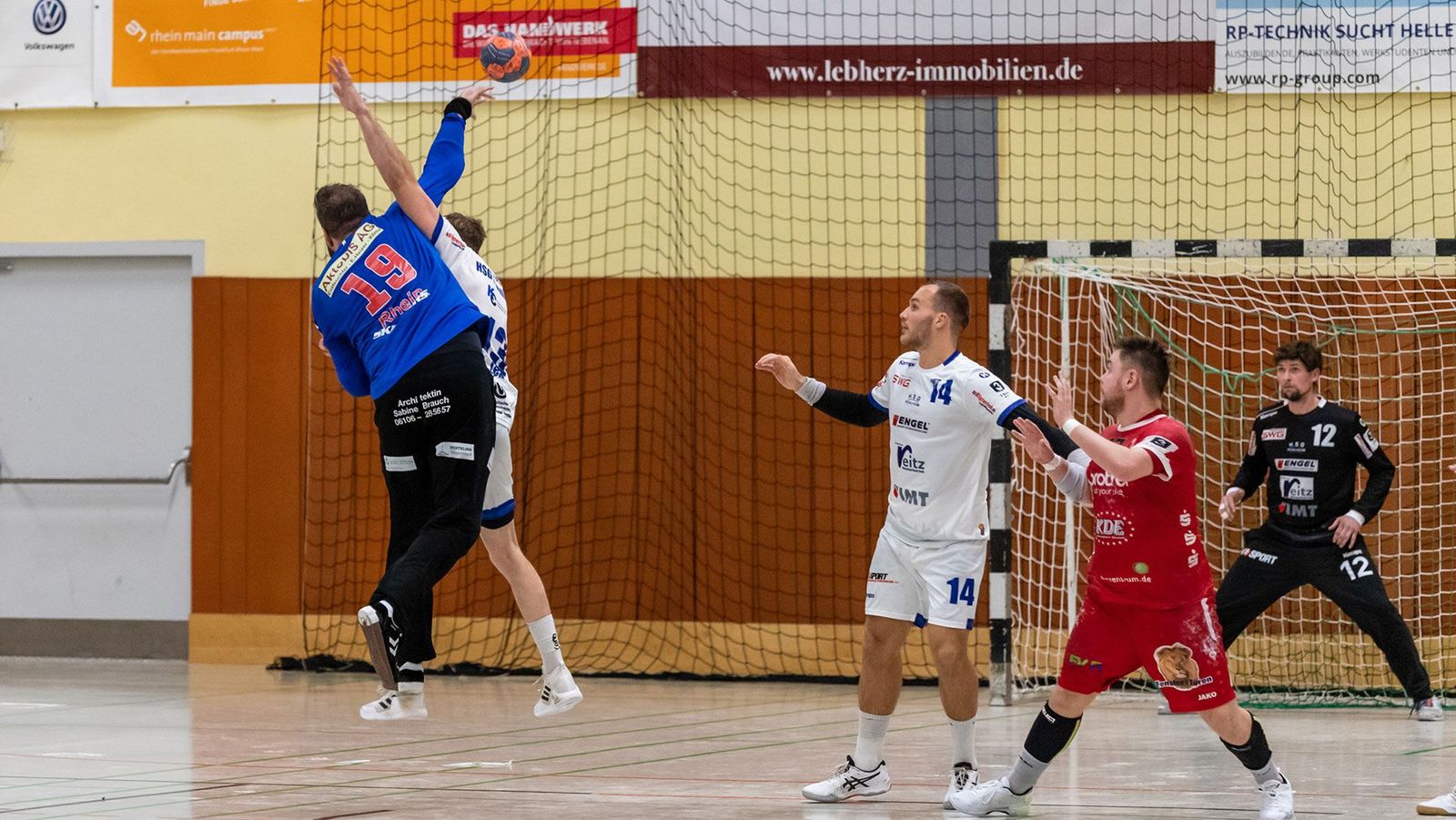 Rodgau und Hanau halten den Druck auf die Spitze hoch