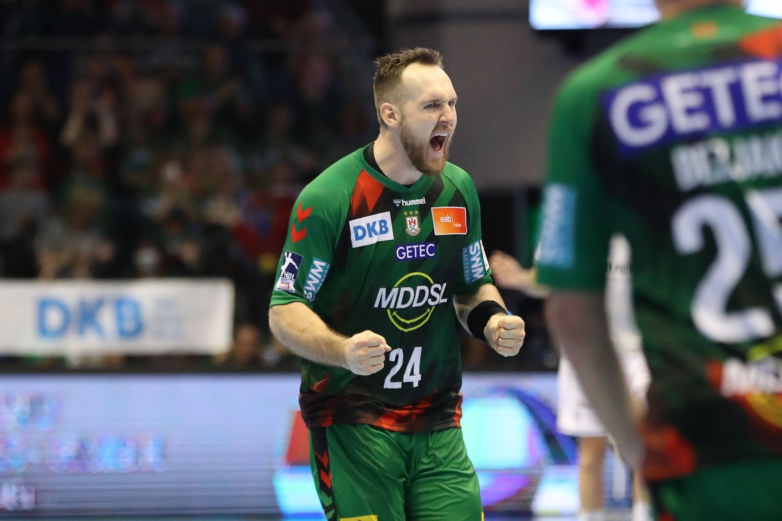 Nach Reise-Chaos: Magdeburg startet erfolgreich in Klub-WM