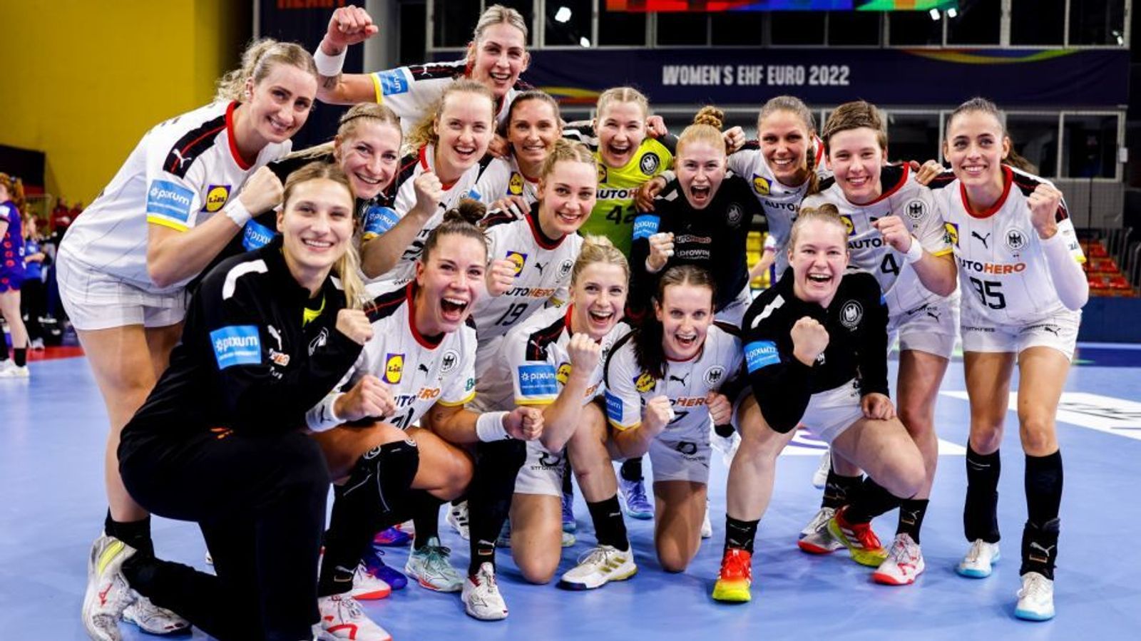 Sieg zum Hauptrundenstart