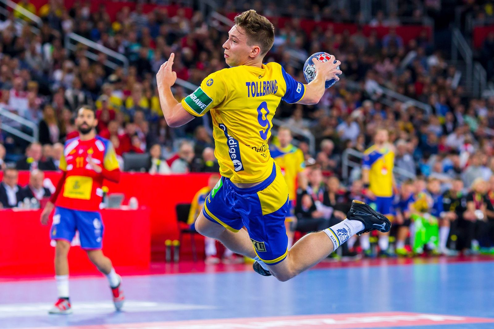 Füchse verpflichten Linksaußen Tollbring