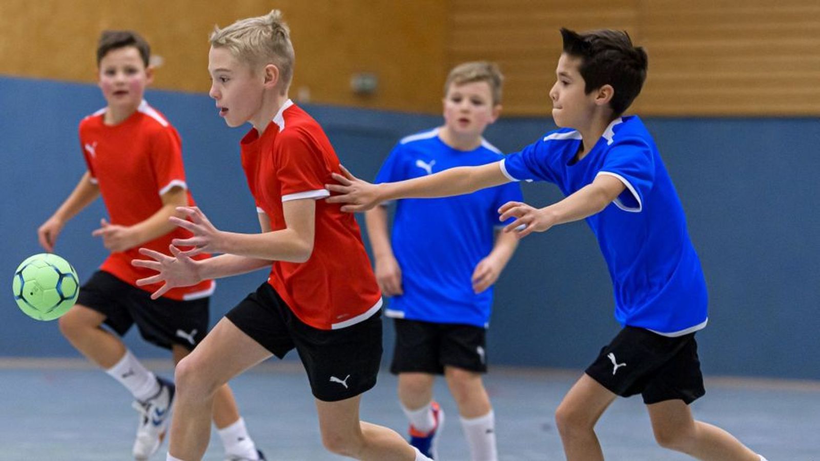 Mit Schub in das "Jahrzehnt des Handballs"