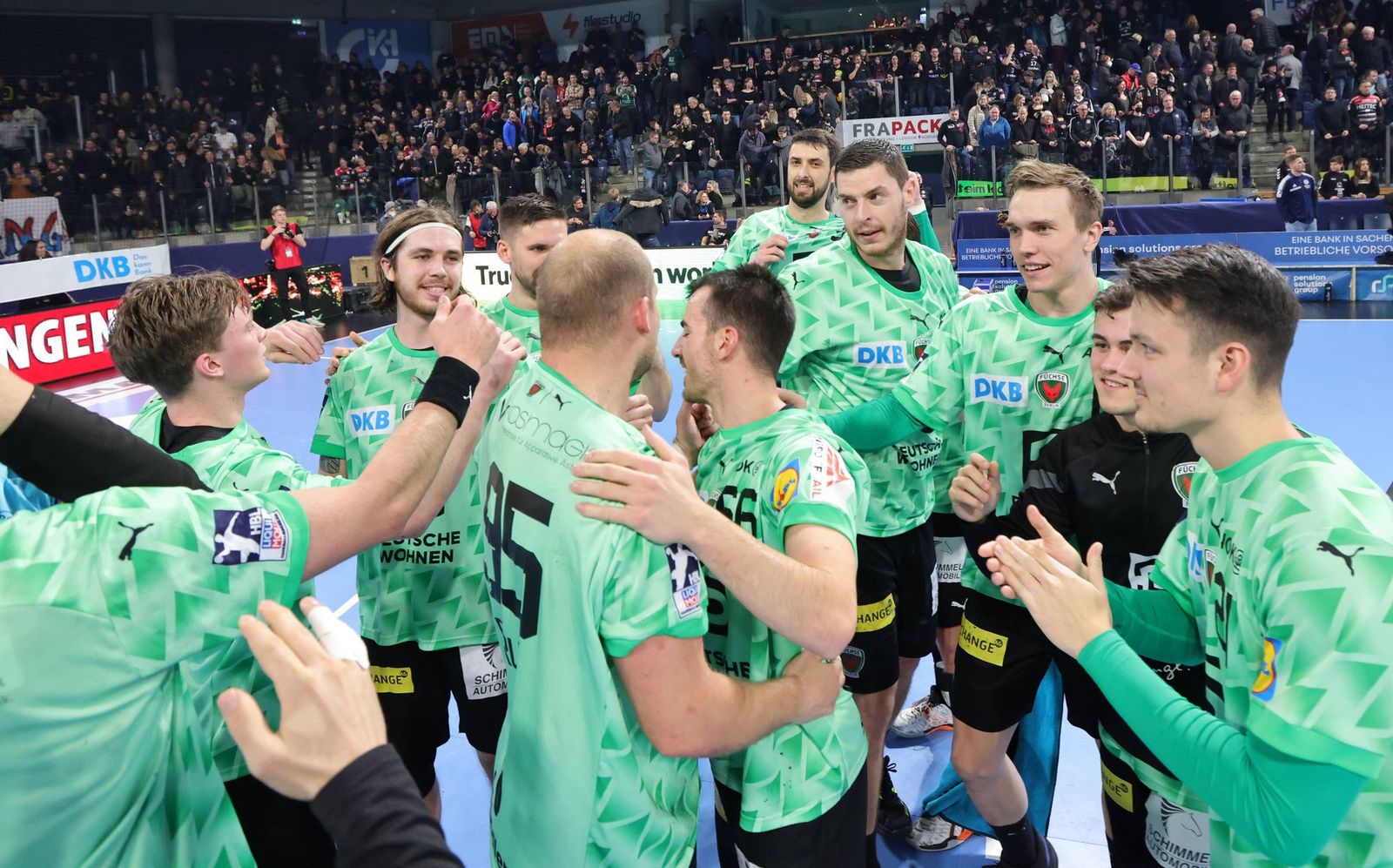 Der Tabellenführer empfängt den Meister