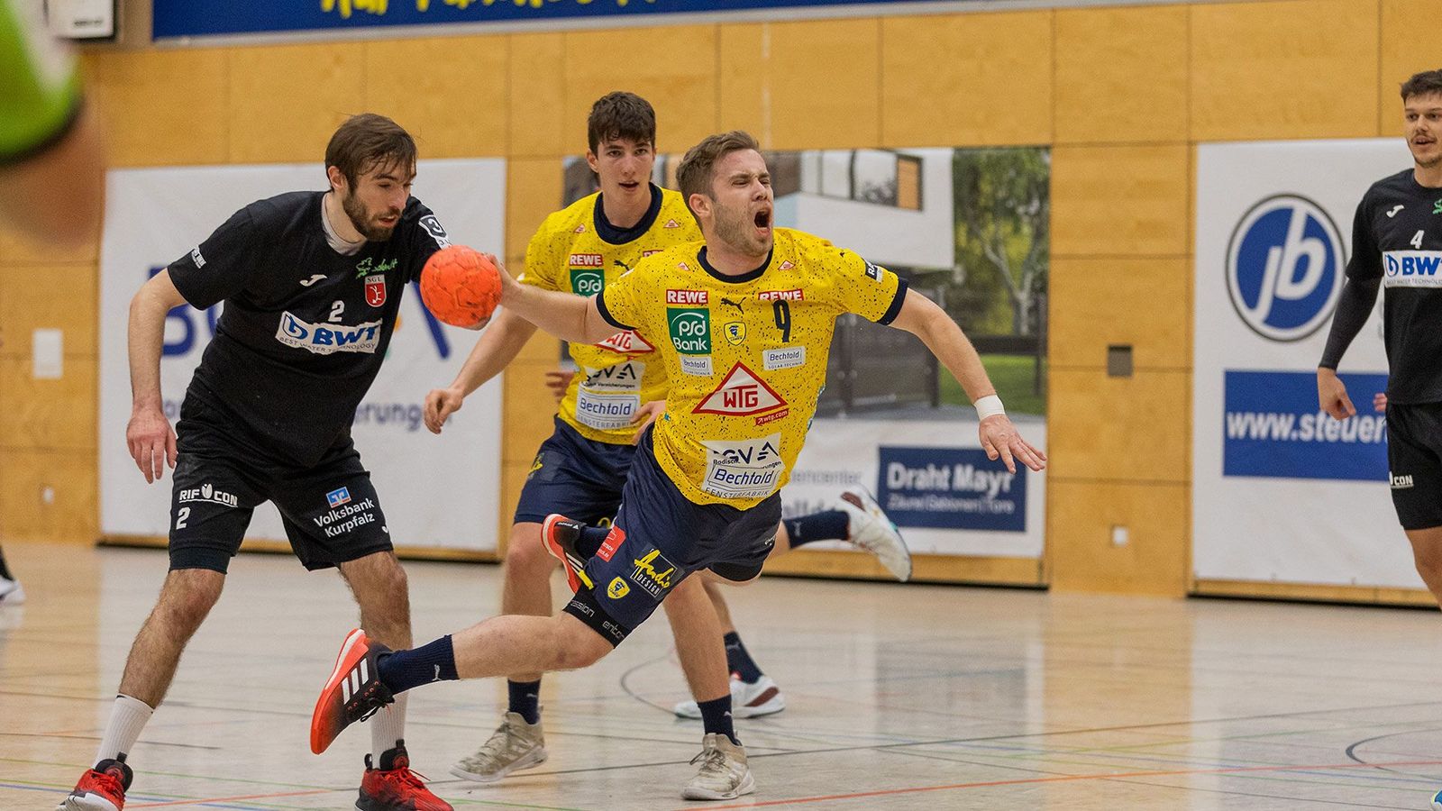 Krefeld und Fürstenfeldbruck verlieren an der Spitze