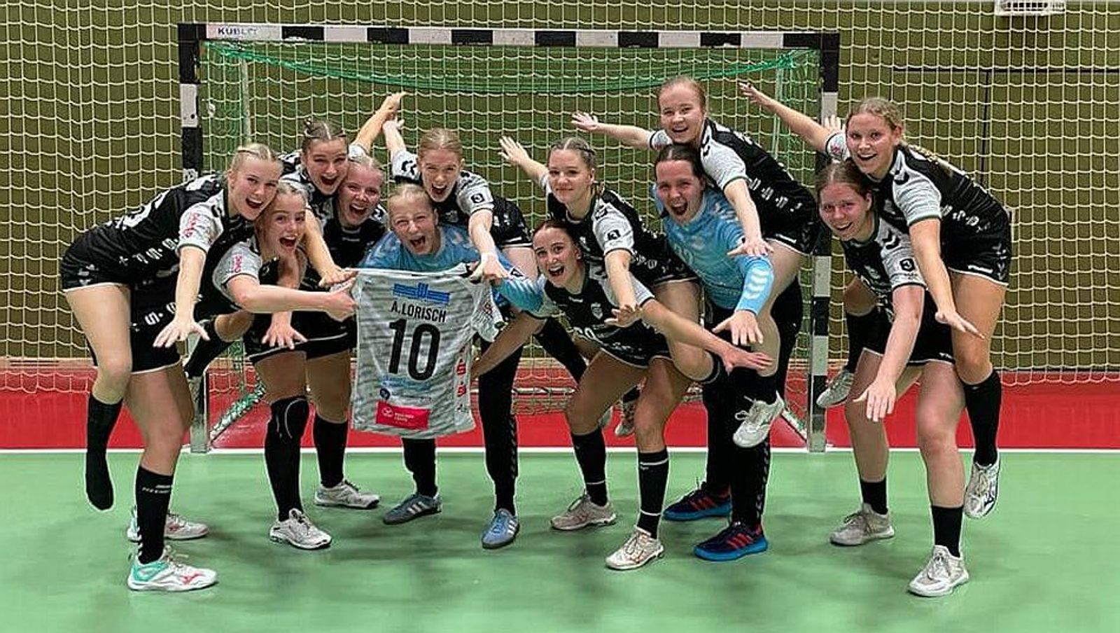 Acht Teams kämpfen um den Pokal