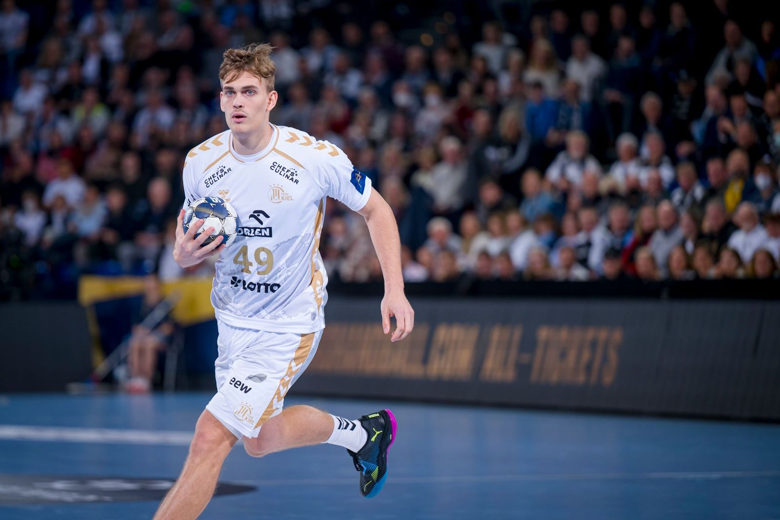 Knie-OP: THW Kiel vorerst ohne Wallinius