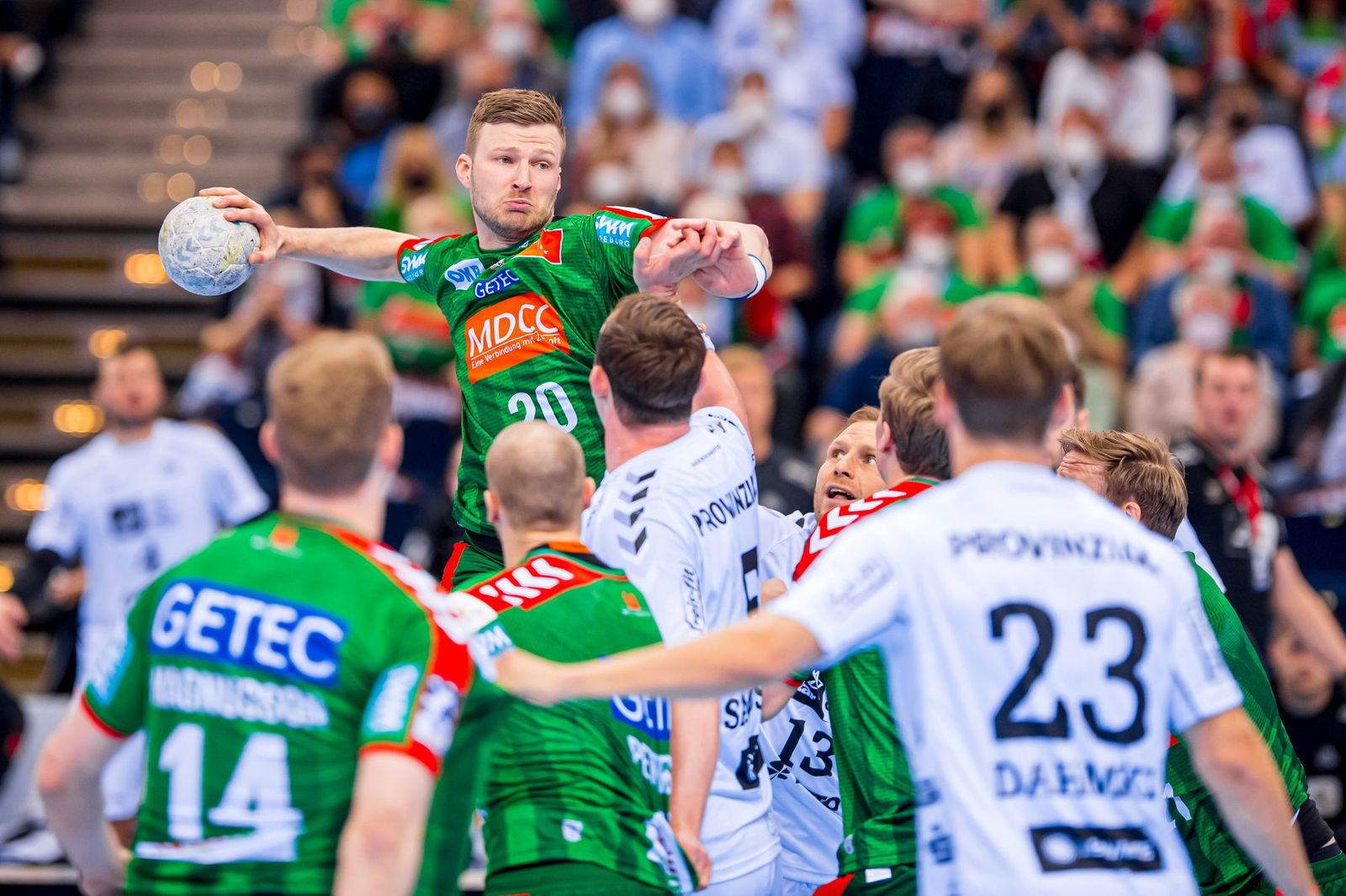 Eine Frage der Kraft: Handballer kämpfen um das Ticket nach Köln