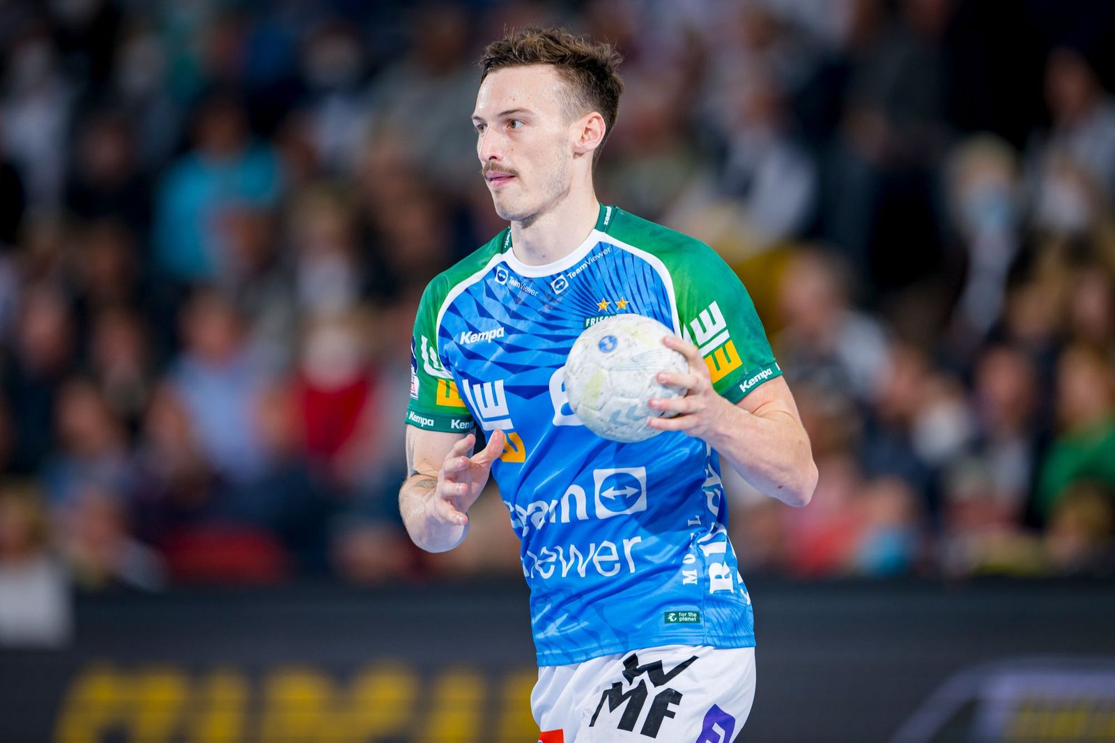 Füchse setzen Lauf fort - auch Flensburg und Göppingen gewinnen