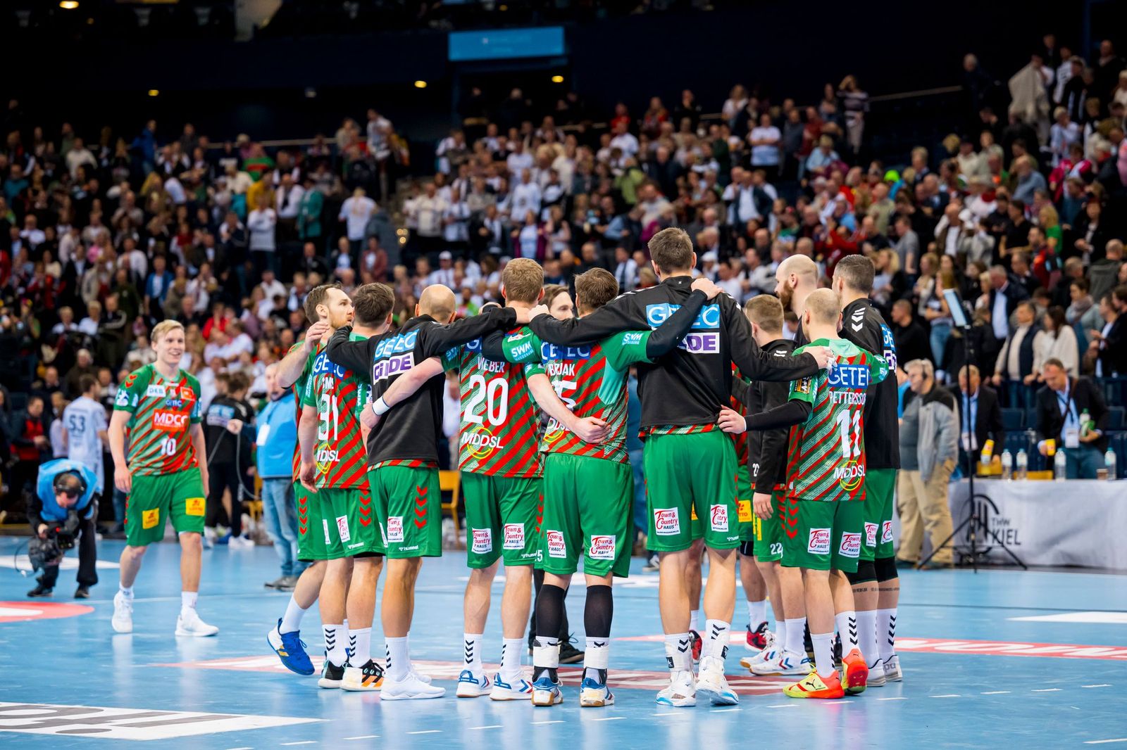 Favoritensiege für Magdeburg, Berlin und Flensburg