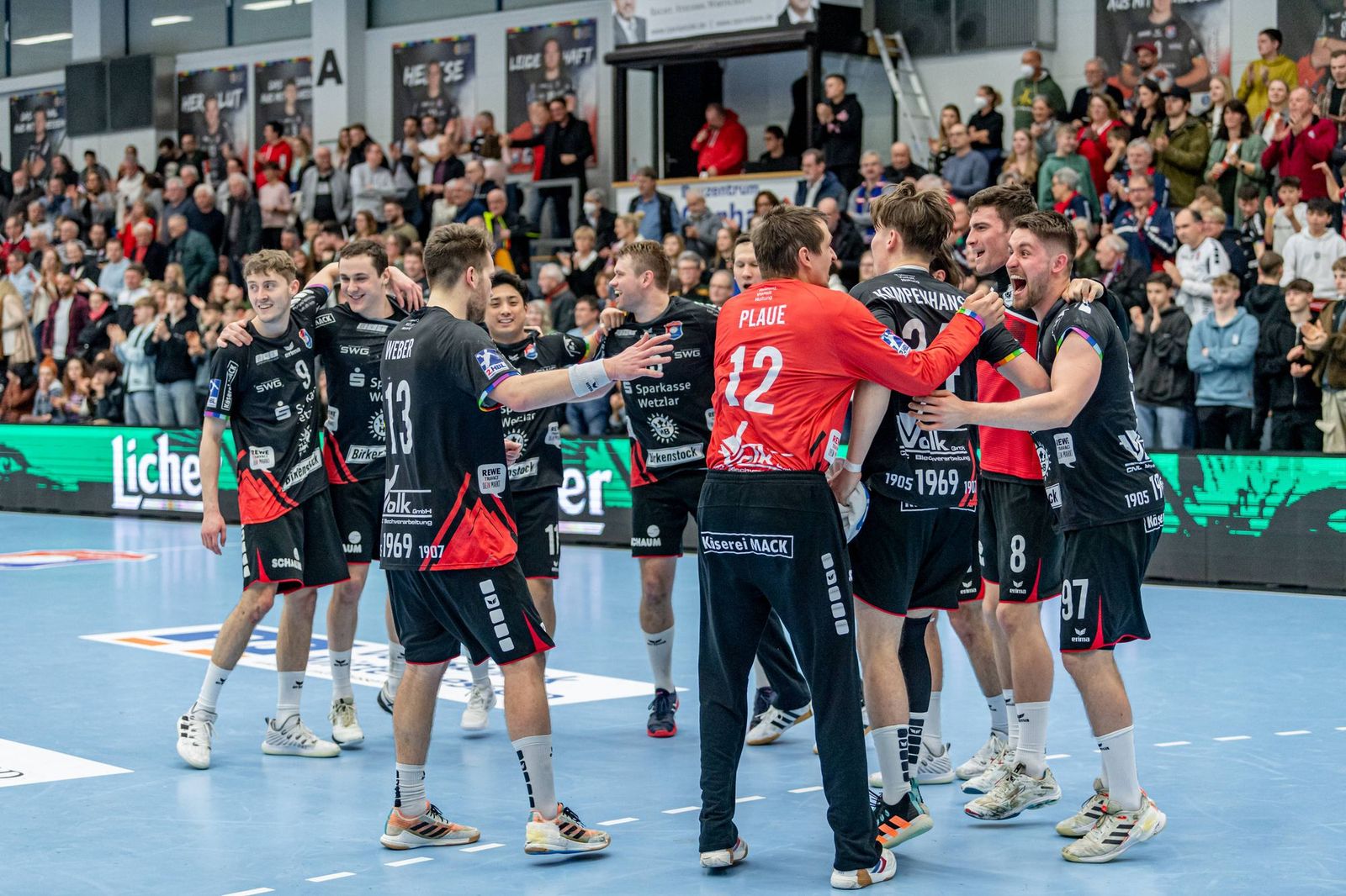 Hüttenberg gewinnt erstes Heimspiel des Jahres gegen Rostock