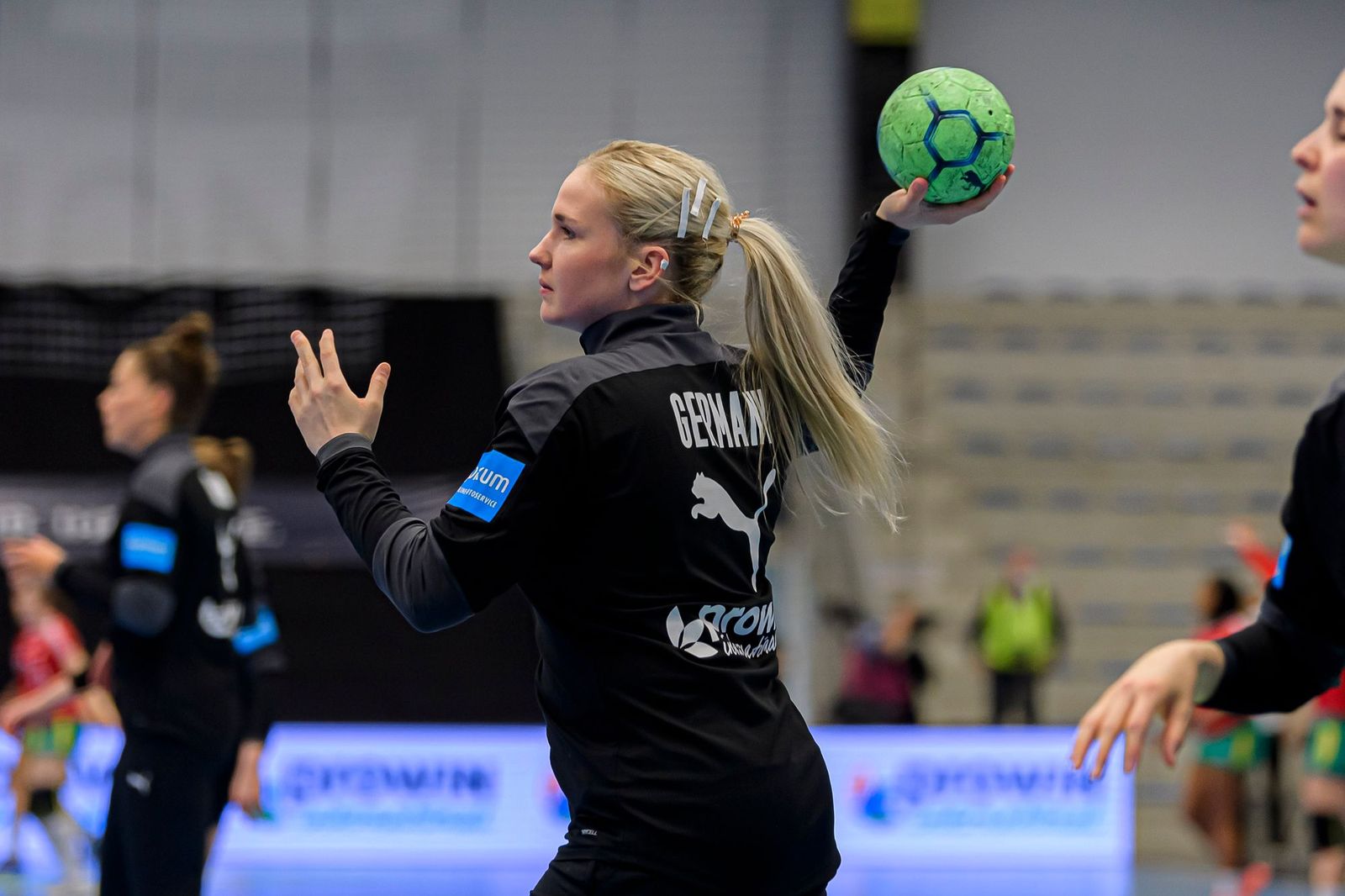 Werkselfen holen Annika Ingenpaß zurück nach Leverkusen