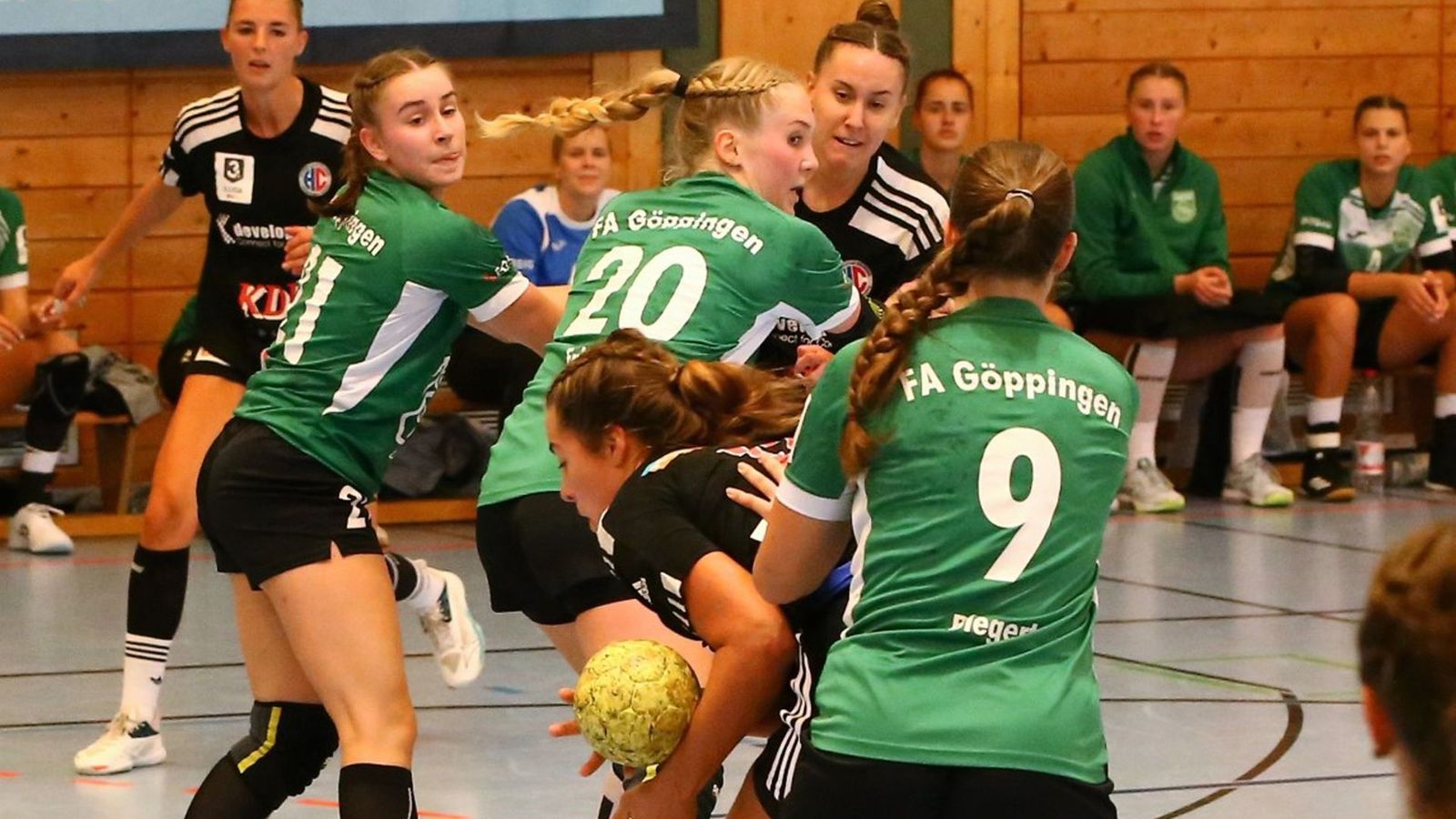 Umkämpfte Spiele um Relegationsplätze in allen Staffeln