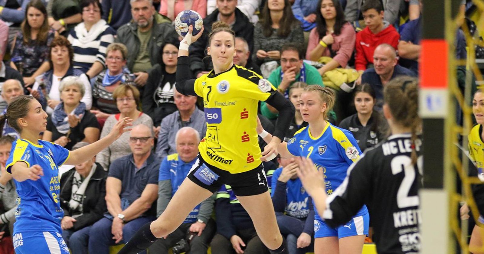 Saskia Nühse hängt Handball-Schuhe an den Nagel