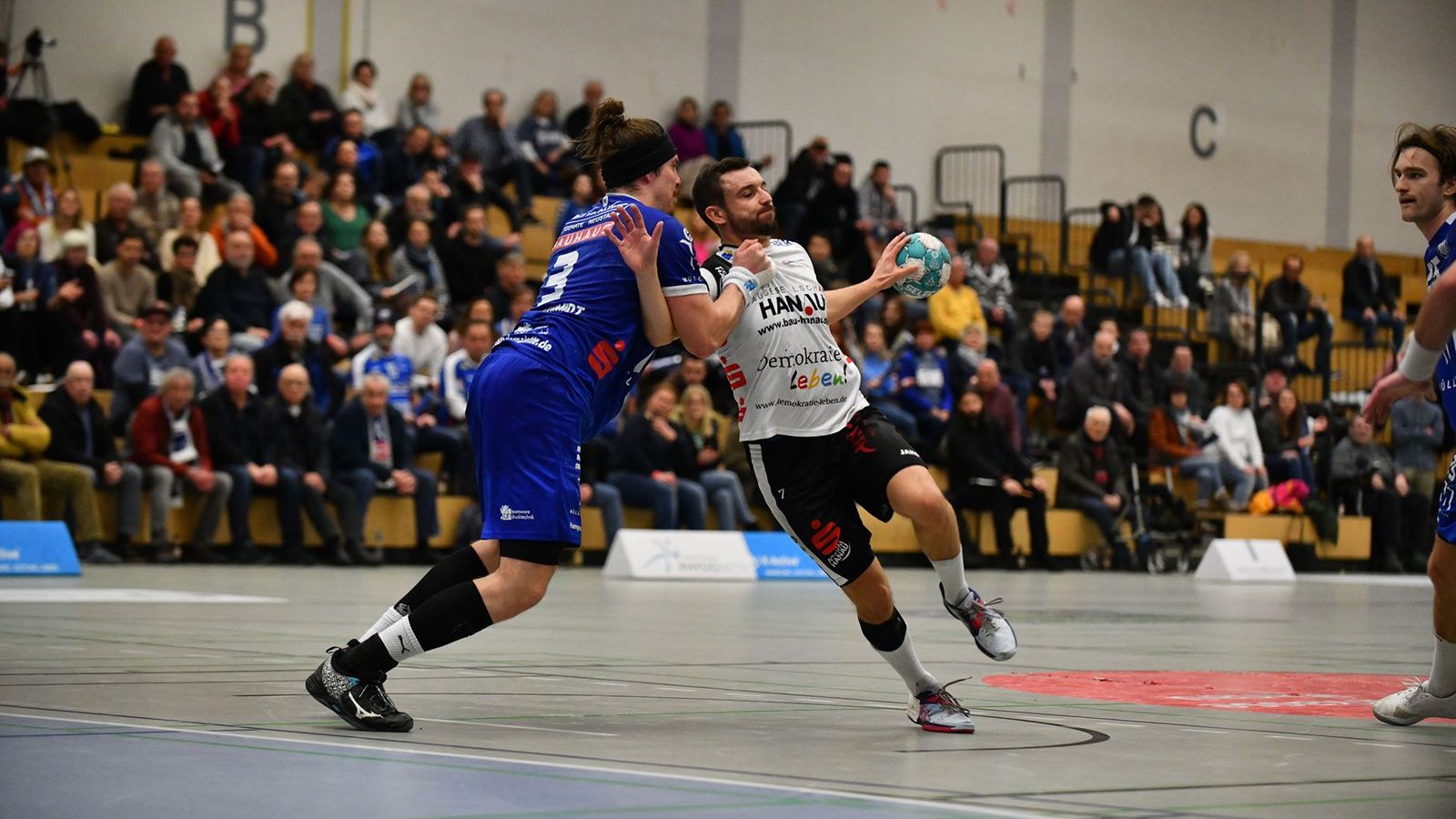 Meisterkrimi zwischen der HSG Hanau und dem TuS Ferndorf