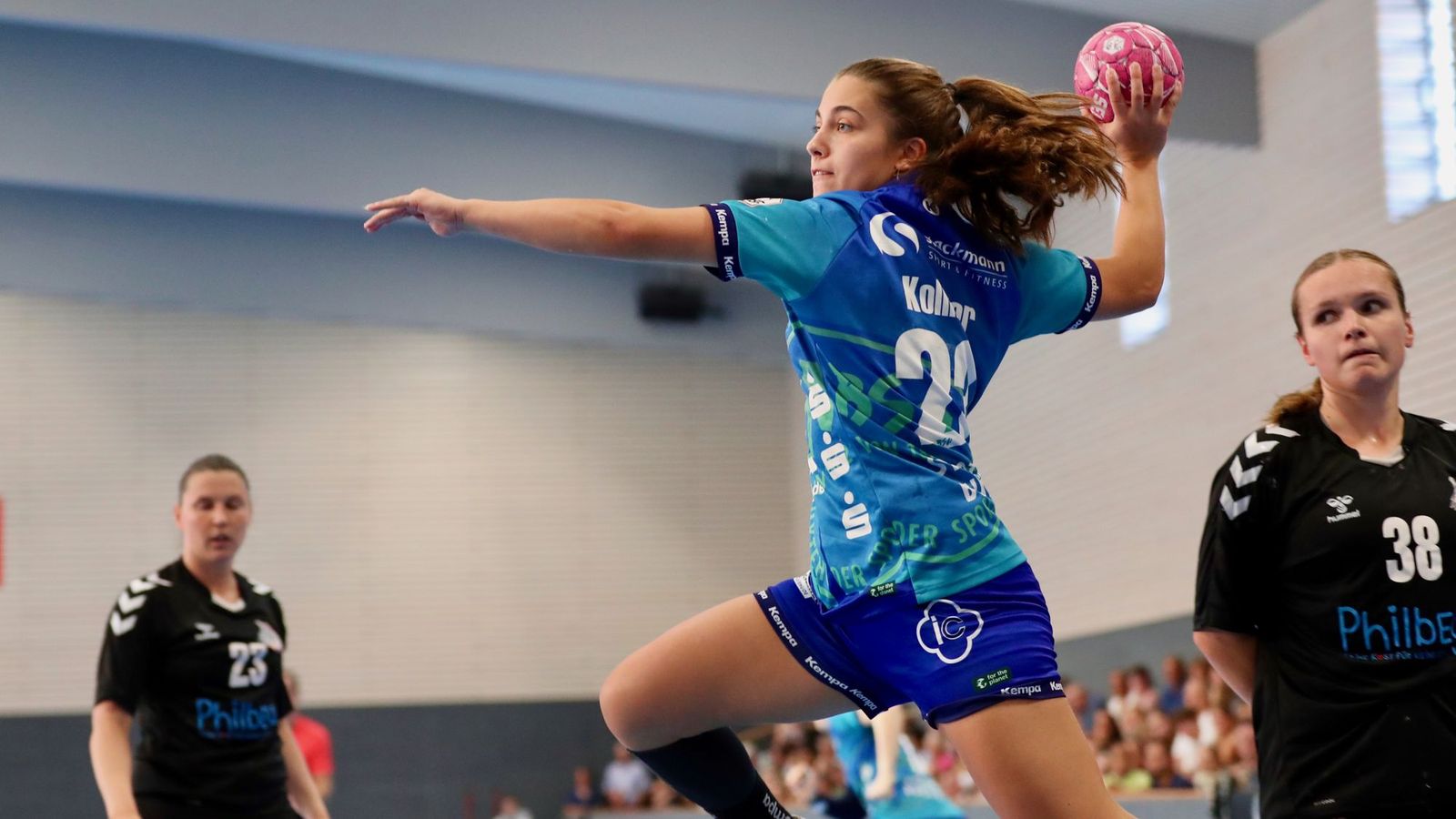 Wechsel auf Linksaußen zwischen den Handball-Luchsen und dem BSV